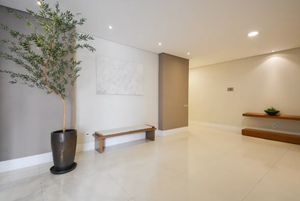 Image 15 - 872112