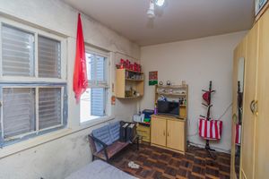 Image 7 - 872118