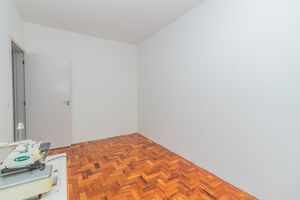 Image 9 - 872200