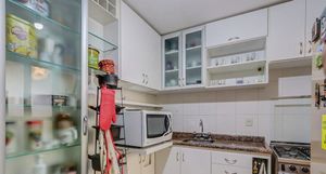 Image 7 - 872201