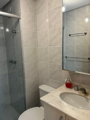 Image 19 - 872203