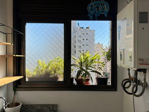 Image 9 - 872203