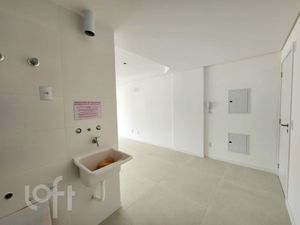 Image 3 - 872226