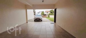 Image 8 - 872230