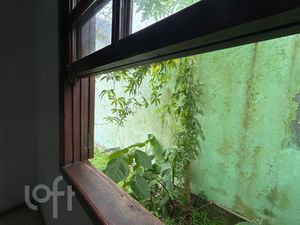 Image 18 - 872237