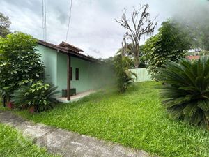 Image 27 - 872237