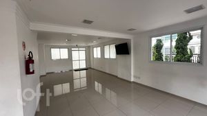Image 32 - 872238