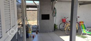 Image 5 - 872251
