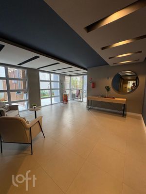 Image 11 - 872261