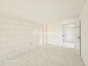 Image 3 - 872263