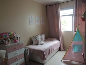 Image 8 - 872265