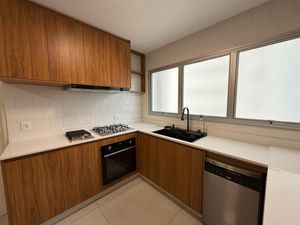 Image 6 - 872268