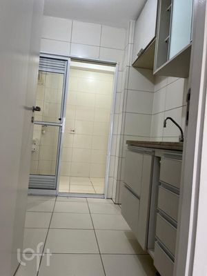Image 19 - 872284