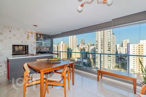 Image 6 - 872286