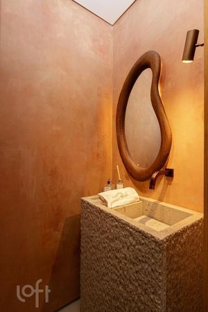 Image 19 - 872291