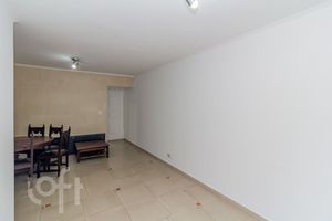 Image 3 - 872297