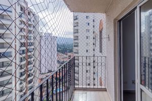 Image 6 - 872297