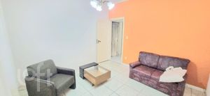 Image 11 - 872298