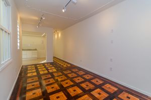 Image 3 - 872364