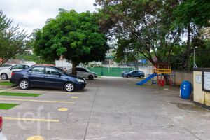 Image 20 - 872366