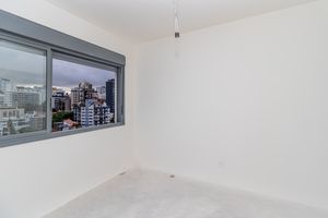 Image 8 - 872367