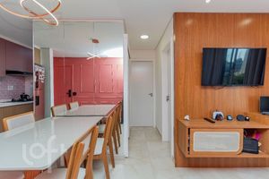 Image 3 - 872375