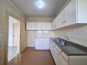 Image 9 - 872386