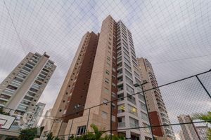 Image 65 - 872395