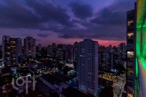 Image 50 - 872395