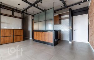 Image 19 - 872396