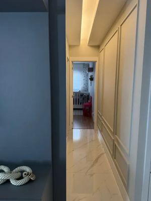 Image 10 - 872398