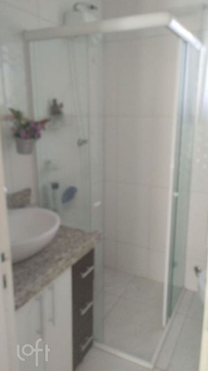 Image 11 - 872400