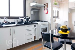 Image 22 - 872409