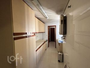 Image 8 - 872418