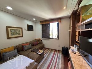 Image 17 - 872418