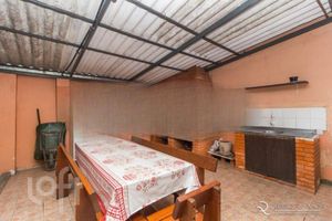 Image 14 - 872426