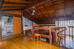 Image 35 - 872429