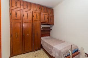 Image 37 - 872434