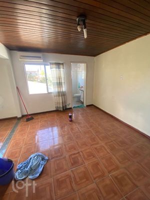 Image 1 - 872436