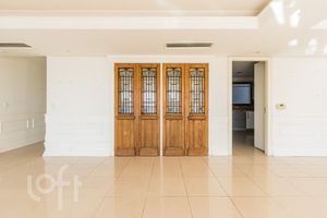 Image 7 - 872456