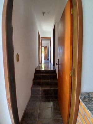 Image 11 - 872457