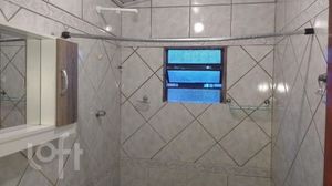 Image 4 - 872458