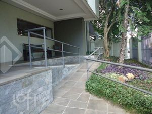 Image 14 - 872465