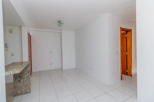 Image 3 - 872469
