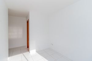 Image 19 - 872469