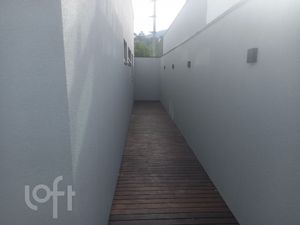 Image 34 - 872471