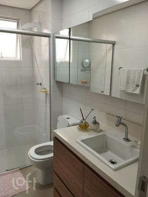 Image 8 - 872472