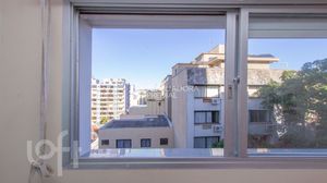 Image 3 - 872474