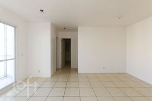 Image 3 - 872490