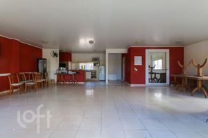 Image 21 - 872490